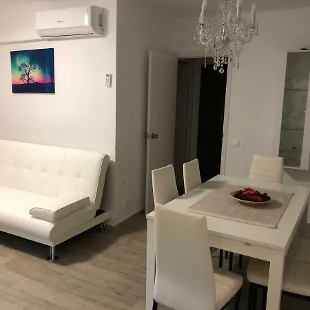 Dial Memories Apartment *